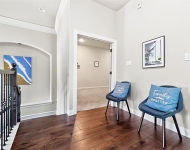 4921 N Rockcress Court - Photo Thumbnail 16
