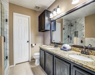 1600 Wynfield Drive - Photo Thumbnail 6