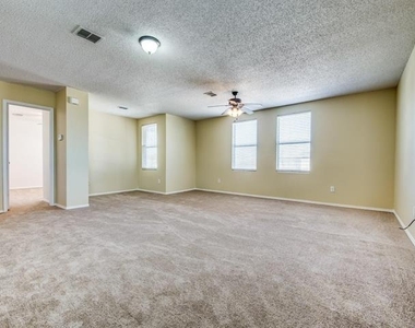 1600 Wynfield Drive - Photo Thumbnail 7