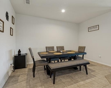 9509 Doverglen Drive - Photo Thumbnail 8