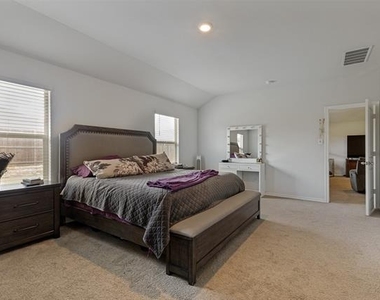 9509 Doverglen Drive - Photo Thumbnail 13
