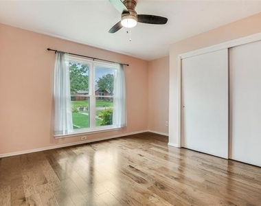 6512 Coral Lane - Photo Thumbnail 16