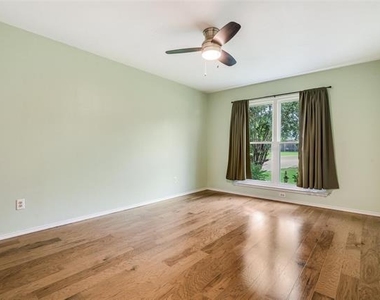 6512 Coral Lane - Photo Thumbnail 17