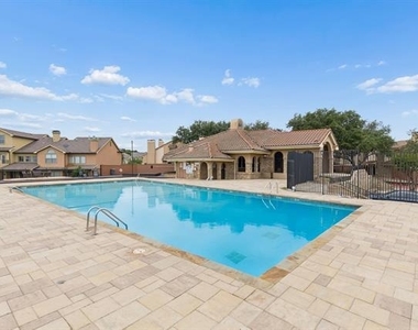 4236 Cuesta Drive - Photo Thumbnail 27
