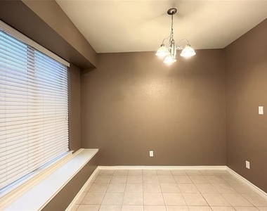 1149 King George Lane - Photo Thumbnail 7
