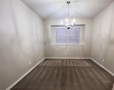 1149 King George Lane - Photo Thumbnail 8