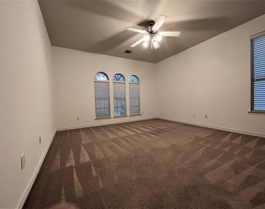 1149 King George Lane - Photo Thumbnail 9