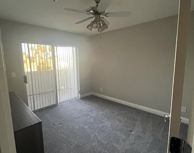 1442 W Coral Reef Drive - Photo Thumbnail 18