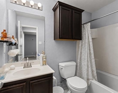 7010 Big Bend Lane - Photo Thumbnail 14
