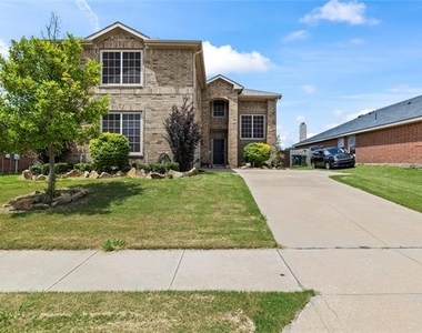 7010 Big Bend Lane - Photo Thumbnail 3