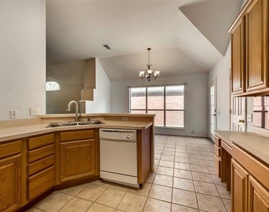 5909 Berkshire Road - Photo Thumbnail 8