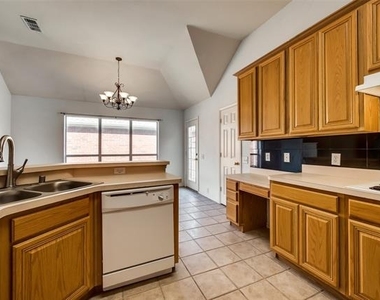 5909 Berkshire Road - Photo Thumbnail 9