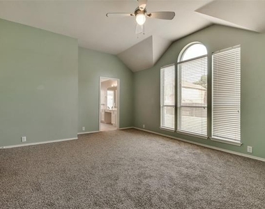 5909 Berkshire Road - Photo Thumbnail 15