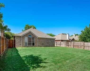5909 Berkshire Road - Photo Thumbnail 34