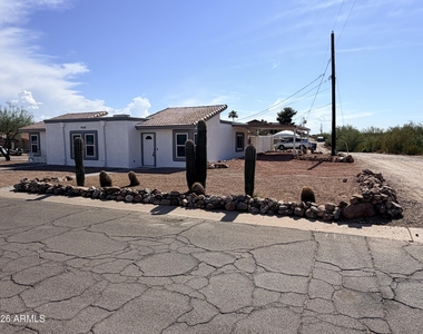 6038 S Alameda Road - Photo Thumbnail 3
