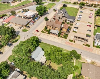 401 E Avenue G - Photo Thumbnail 29
