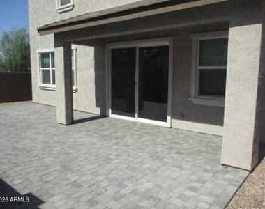 3323 S Bridlewood Avenue - Photo Thumbnail 21