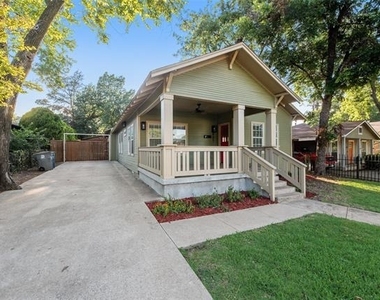 807 Hollywood Avenue - Photo Thumbnail 6