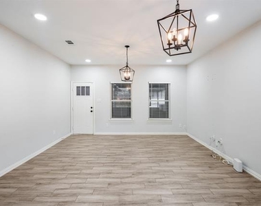 3505 Wood Oak Drive - Photo Thumbnail 23