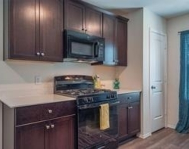 4416 Culrin Way - Photo Thumbnail 12