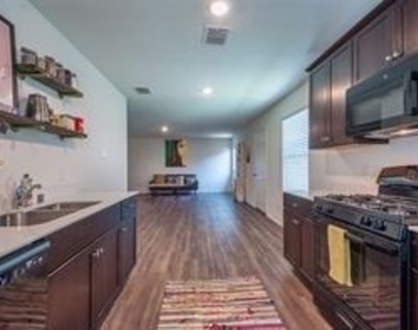 4416 Culrin Way - Photo Thumbnail 13