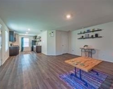 4416 Culrin Way - Photo Thumbnail 10