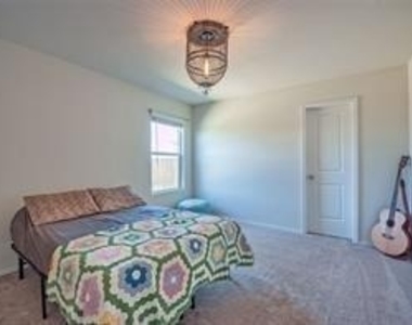 4416 Culrin Way - Photo Thumbnail 6