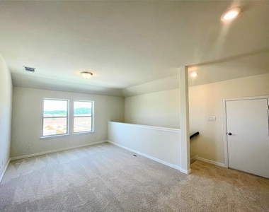 3201 Riverlawn Drive - Photo Thumbnail 20