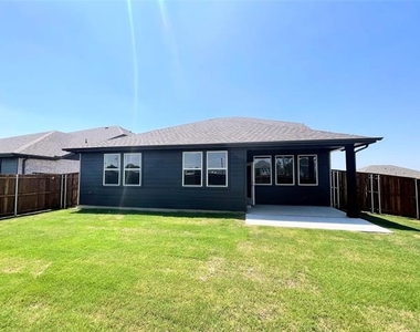 3201 Riverlawn Drive - Photo Thumbnail 31