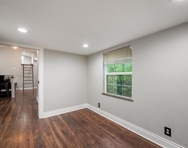 1708 Florence Drive - Photo Thumbnail 14