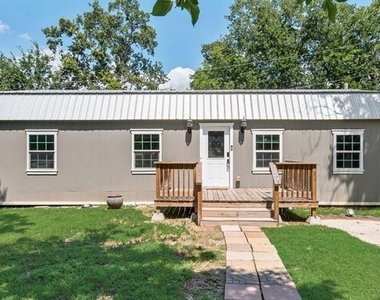 1708 Florence Drive - Photo Thumbnail 2