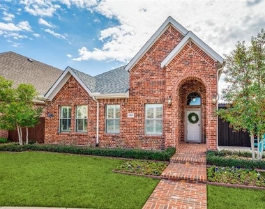 1305 Snowberry Drive - Photo Thumbnail 1