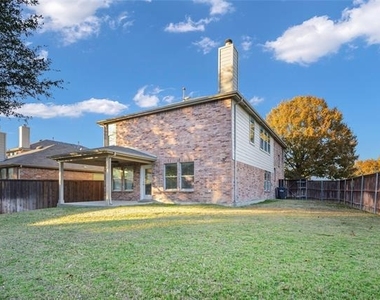 10101 Benwick Drive - Photo Thumbnail 18