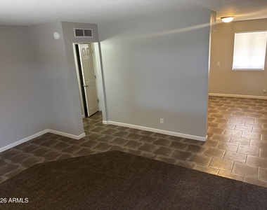 315 N Horne -- - Photo Thumbnail 2