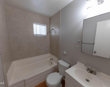563 N Cherry -- - Photo Thumbnail 2