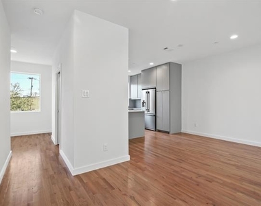 4713 Bryan Street - Photo Thumbnail 13