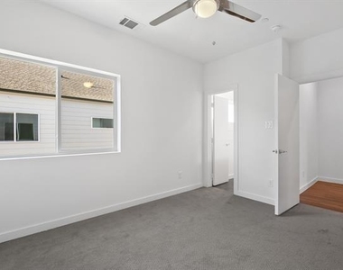 4713 Bryan Street - Photo Thumbnail 21