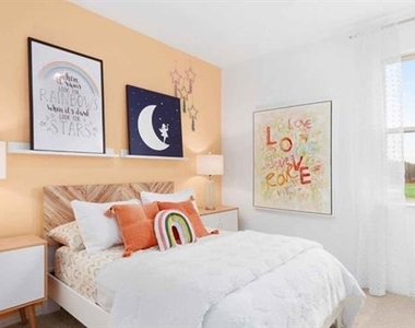 1608 Helmoken Falls Drive - Photo Thumbnail 12