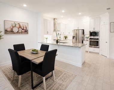 1425 Alberti Avenue - Photo Thumbnail 3
