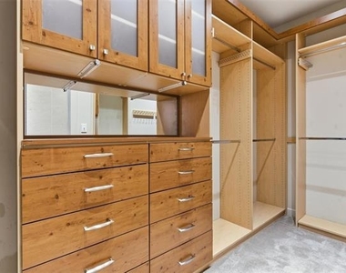 2600 W 7th Street - Photo Thumbnail 21