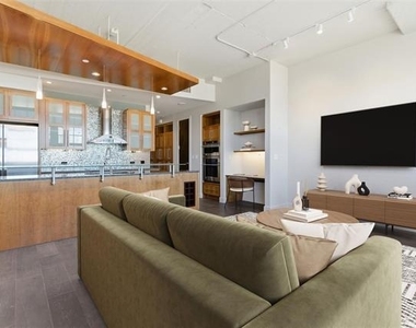 2600 W 7th Street - Photo Thumbnail 1