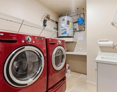 2600 W 7th Street - Photo Thumbnail 23