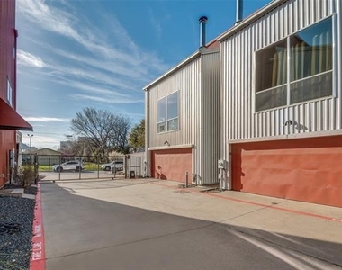 4213 Dickason Avenue - Photo Thumbnail 1
