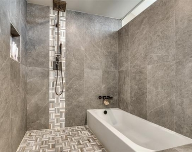 4213 Dickason Avenue - Photo Thumbnail 22