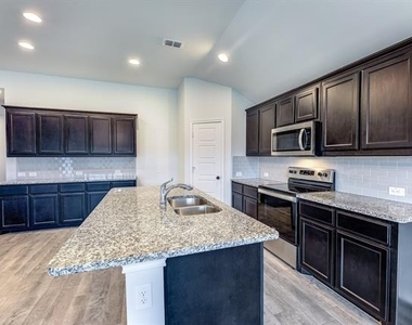 11436 Alpine Springs Drive - Photo Thumbnail 7