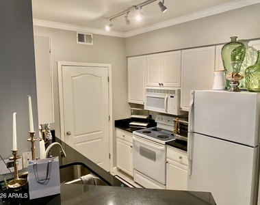 1701 E Colter Street - Photo Thumbnail 4