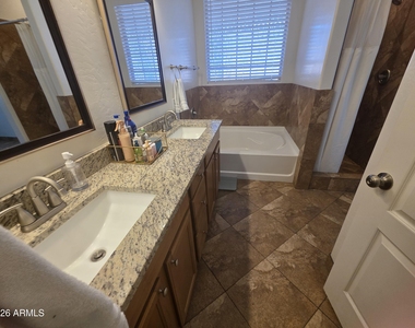 6903 W Carson Road - Photo Thumbnail 14