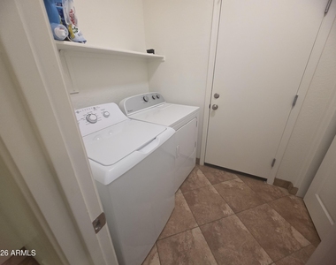6903 W Carson Road - Photo Thumbnail 16