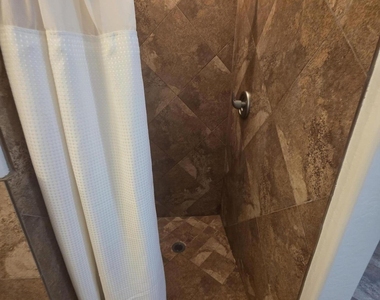 6903 W Carson Road - Photo Thumbnail 15