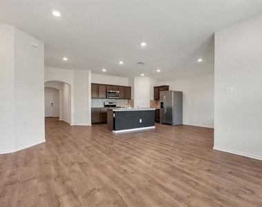 722 Windmill Street - Photo Thumbnail 11